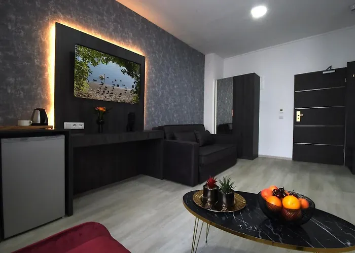 Grand - Weissensee Otel *