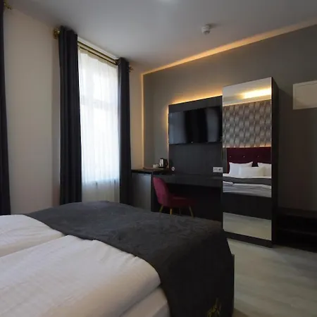 Grand - Weißensee * Berlin